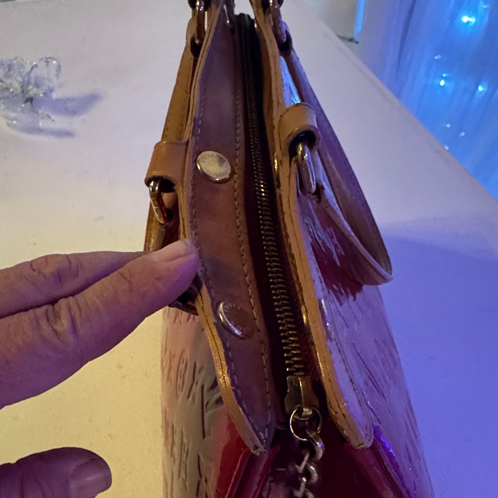 Louis Vuitton Red vernis and Tan Patent Leather Satchel - Picture 15 of 17